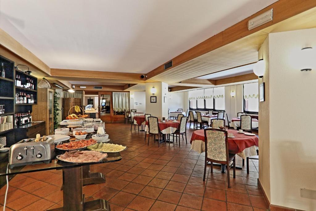 Hotel Santa Caterina Santa Caterina Valfurva Exterior photo